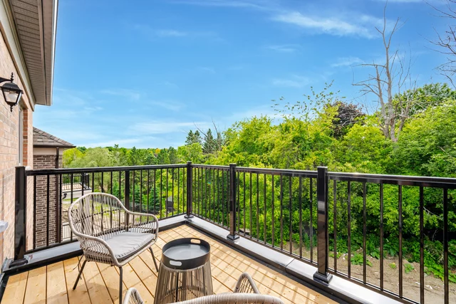 6 Fair Winds Lane, East Gwillimbury - photo 68