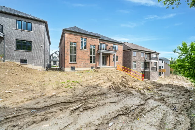 6 Fair Winds Lane, East Gwillimbury - photo 102