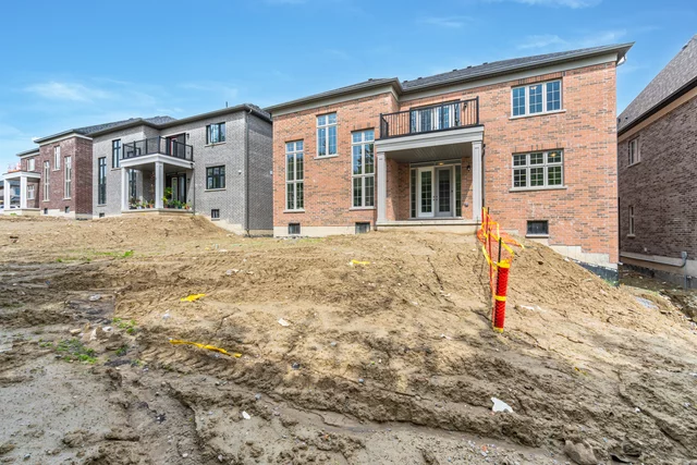 6 Fair Winds Lane, East Gwillimbury - photo 103