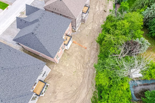 6 Fair Winds Lane, East Gwillimbury - photo 111