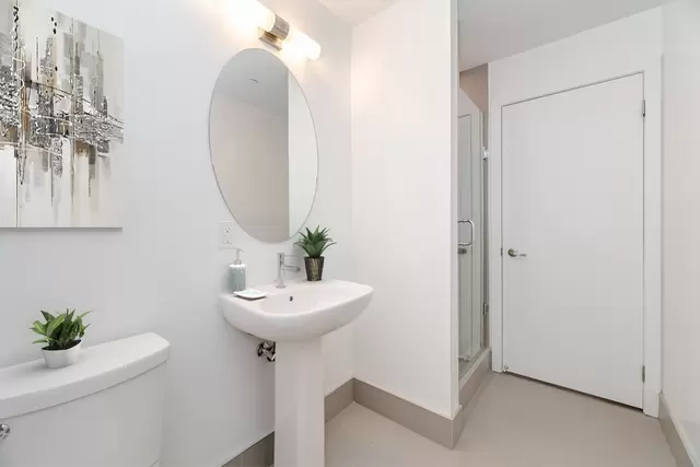 #404-8 Ann Street, Mississauga - photo 21