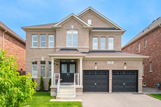 31 Golden Hawk Drive, Hamilton - photo 1