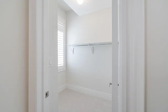 31 Golden Hawk Drive, Hamilton - photo 45