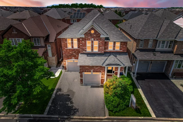 29 Miracle Trail, Brampton - photo 1