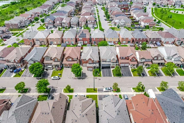 29 Miracle Trail, Brampton - photo 3