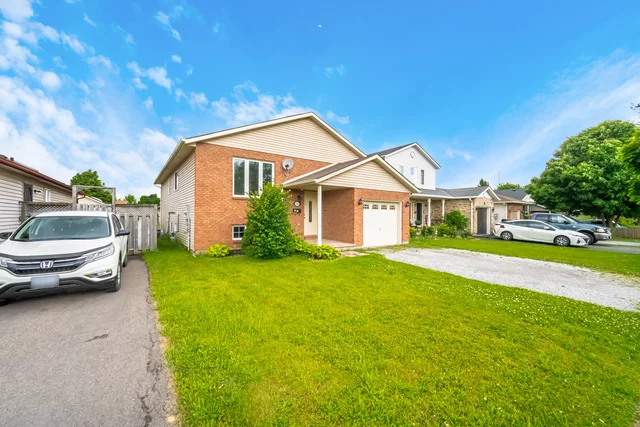36 Poplar Crescent, Welland - photo 4