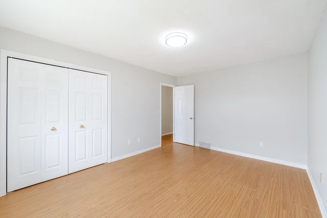 36 Poplar Crescent, Welland - photo 20