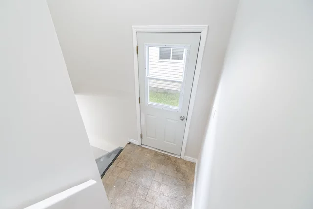 36 Poplar Crescent, Welland - photo 29