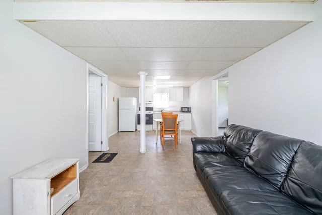 36 Poplar Crescent, Welland - photo 34