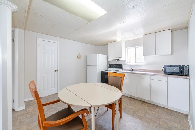 36 Poplar Crescent, Welland - photo 36