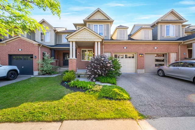 644 Marks Street, Milton - photo 1