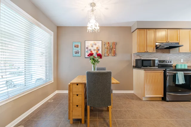 644 Marks Street, Milton - photo 15