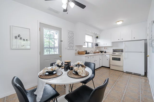 349 Frontenac Avenue, Oshawa - photo 37