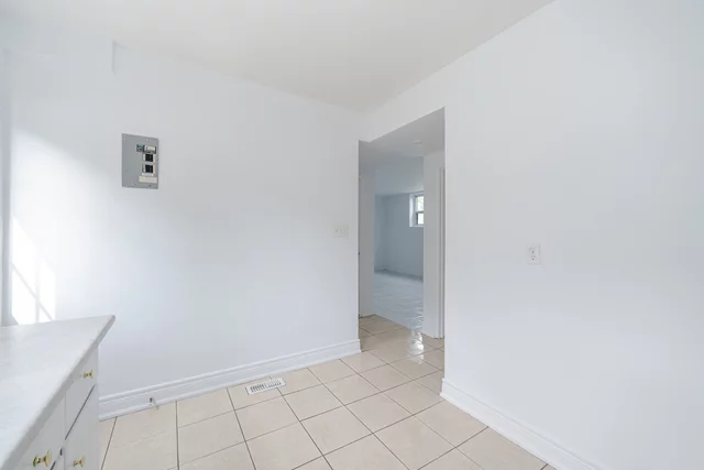 349 Frontenac Avenue, Oshawa - photo 59