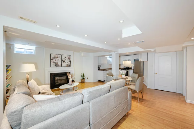 107 Hawker Road, Maple - photo 54