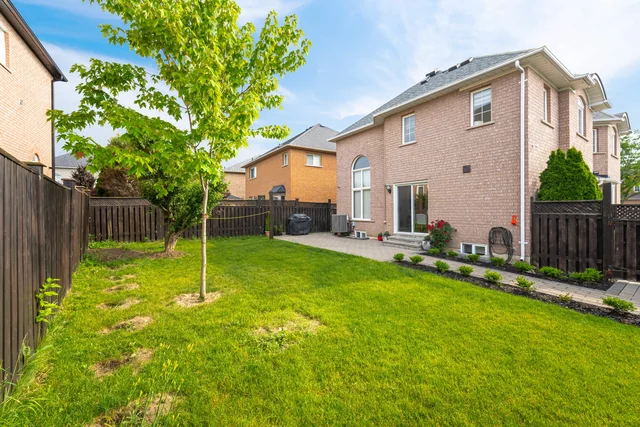 107 Hawker Road, Maple - photo 71