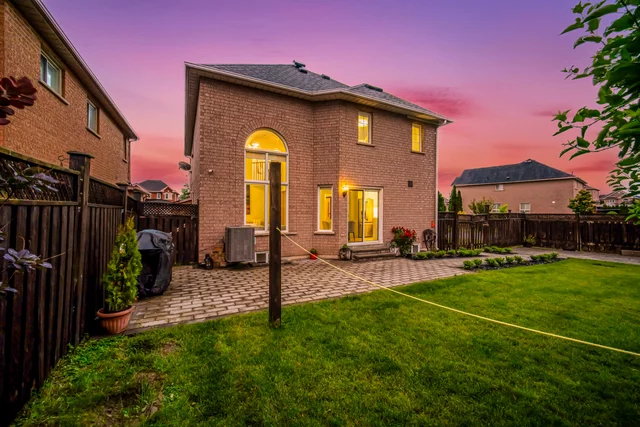 107 Hawker Road, Maple - photo 74