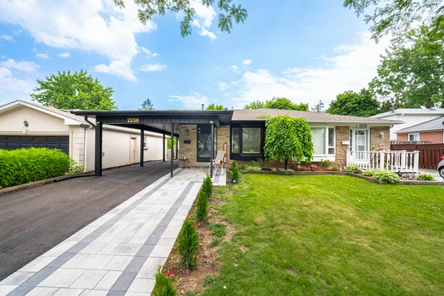 2230 Buttonbush Cres, Mississauga - photo 1