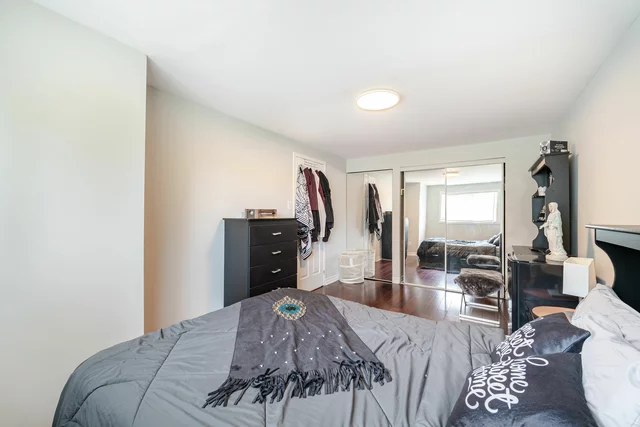 2230 Buttonbush Cres, Mississauga - photo 16