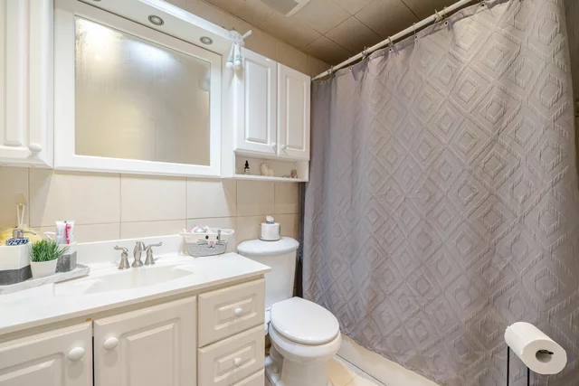 2230 Buttonbush Cres, Mississauga - photo 19