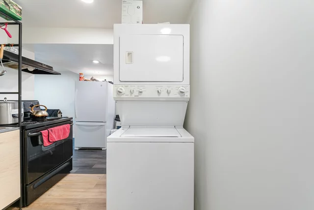 2230 Buttonbush Cres, Mississauga - photo 38