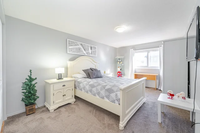 82 Laurier Avenue, Milton - photo 48