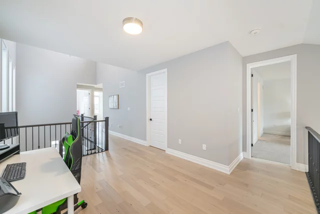 1507 Lakeport Crescent, Oakville - photo 33