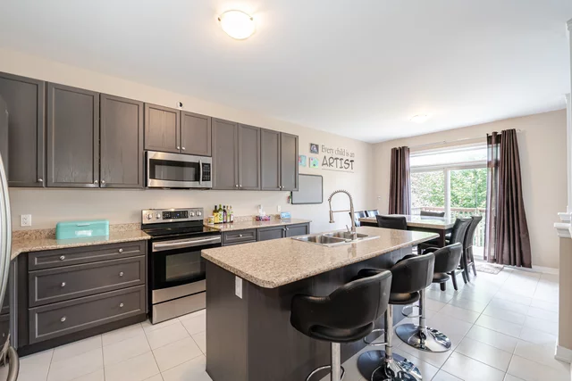 52 Twistleton Street, Caledon - photo 12
