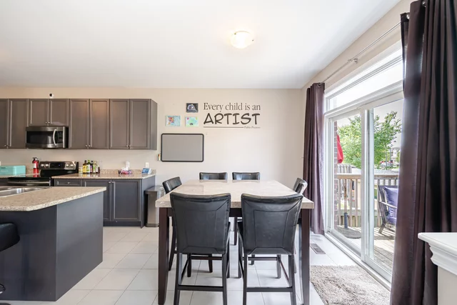 52 Twistleton Street, Caledon - photo 13