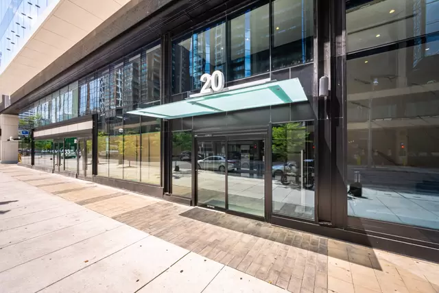 #518-20 Edward Street, Toronto - photo 2