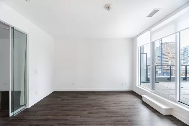 #518-20 Edward Street, Toronto - photo 12