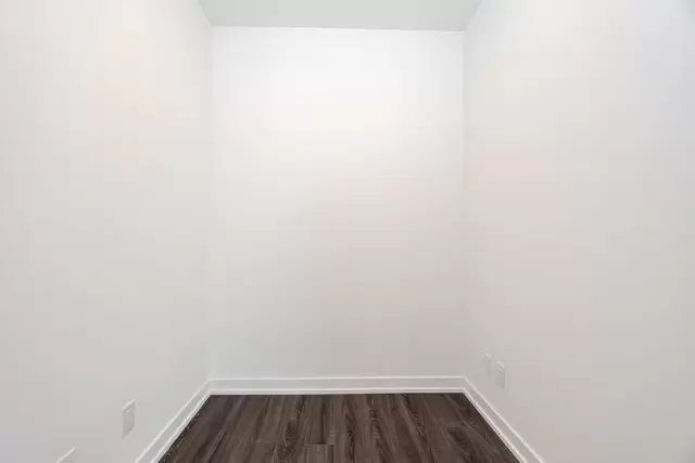 #518-20 Edward Street, Toronto - photo 19