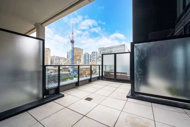 #518-20 Edward Street, Toronto - photo 32