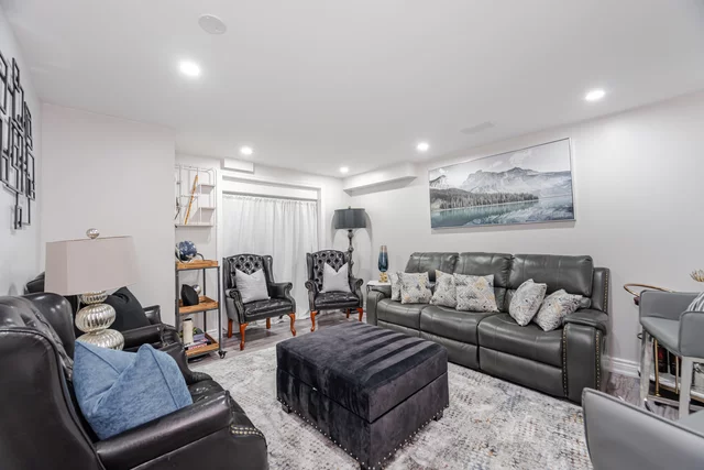 77.jpg