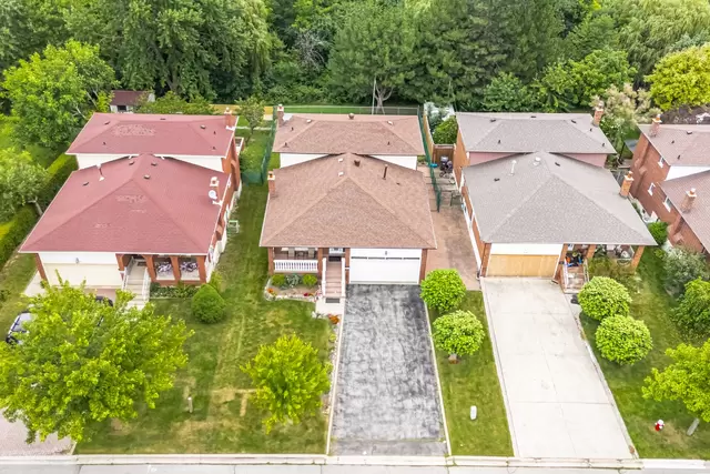 38 Leander Street, Brampton - photo 1