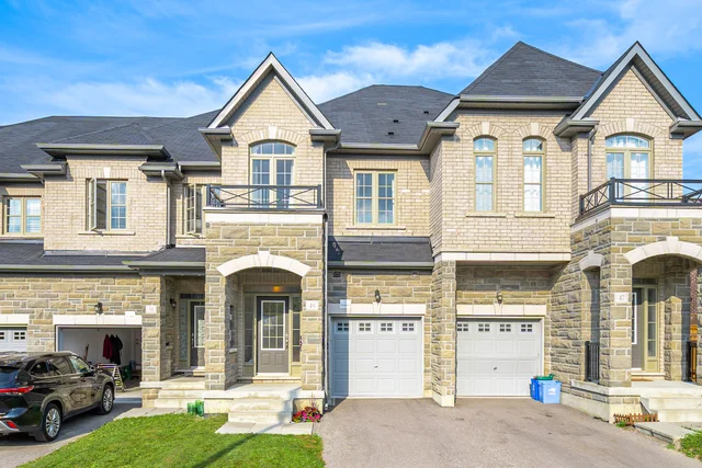 49 Walter Proctor Road, East Gwillimbury - photo 1