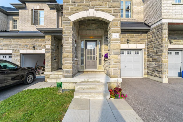 49 Walter Proctor Road, East Gwillimbury - photo 4