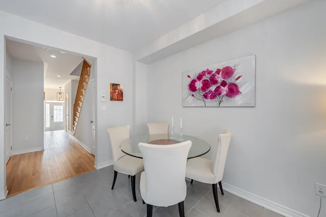 49 Walter Proctor Road, East Gwillimbury - photo 12