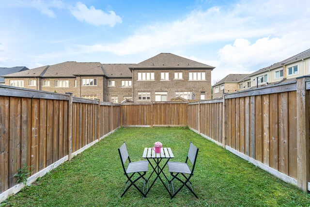 49 Walter Proctor Road, East Gwillimbury - photo 41