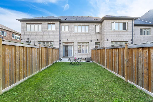 49 Walter Proctor Road, East Gwillimbury - photo 42