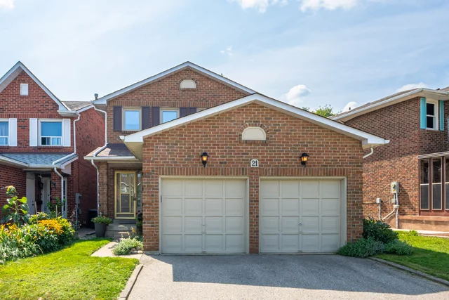 21 Grantown Avenue, Scarborough - photo 1