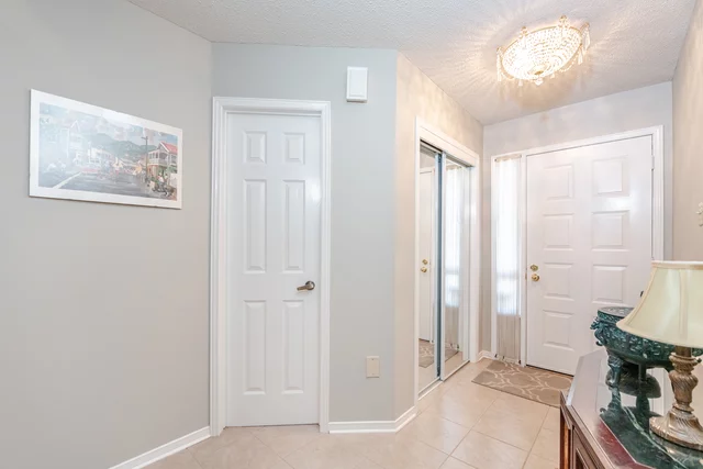 21 Grantown Avenue, Scarborough - photo 6