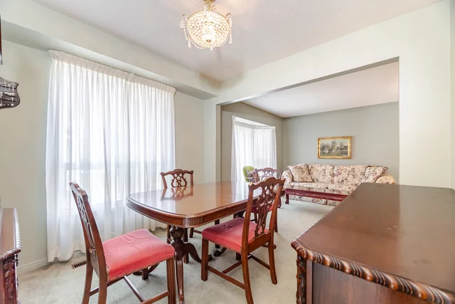21 Grantown Avenue, Scarborough - photo 9
