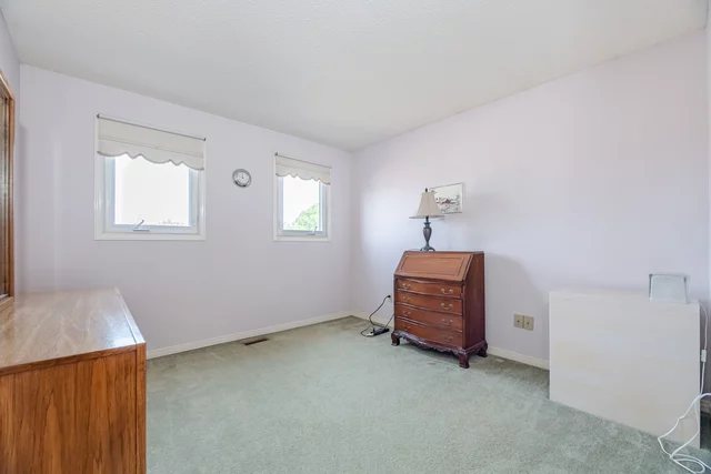 21 Grantown Avenue, Scarborough - photo 25