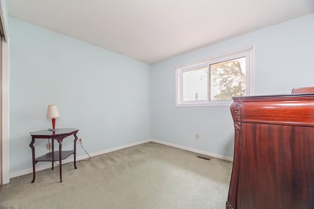 21 Grantown Avenue, Scarborough - photo 27