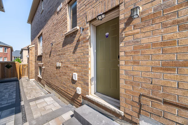 146 Rising Hill Ridge, Brampton - photo 3