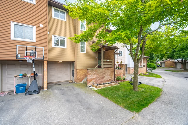 117 Lynden Circle, Georgetown - photo 2