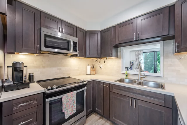 117 Lynden Circle, Georgetown - photo 16