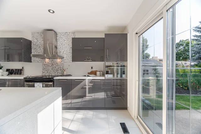 351 Lynn Place, Oakville - photo 17