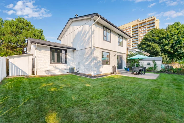 351 Lynn Place, Oakville - photo 53